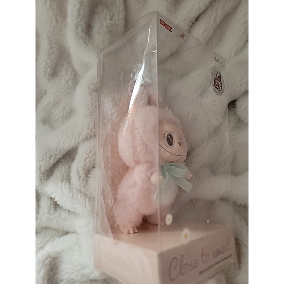 Pop Mart Labubu Mokoko Close To Sweet Pendant(PopLand Exclusive) - New-US Seller - Picture 9 of 9